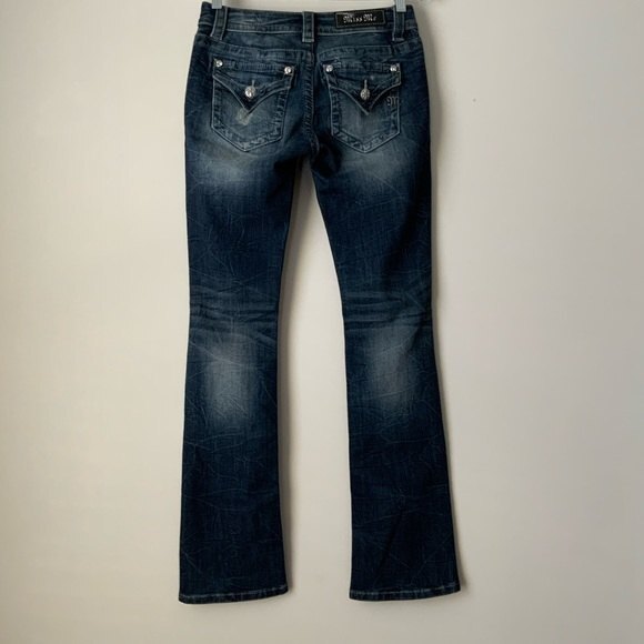 Miss Me Signature Distressed Flap Pocket Slim Boot Jeans Blue 25 - Picture 3 of 11